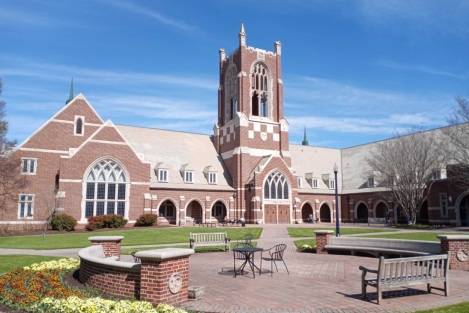 University of Richmond religious studies course teaches students how to 'queer' the Bible
